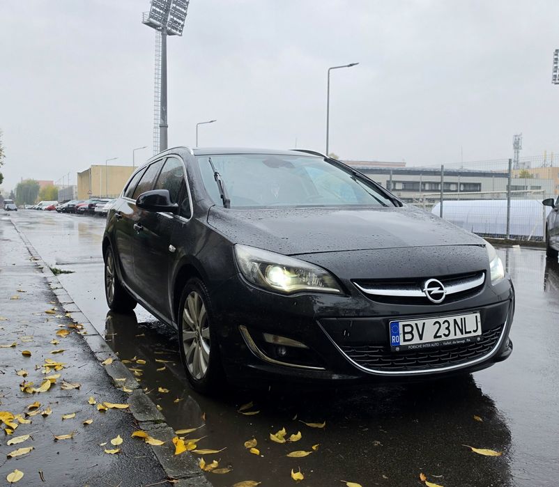Opel Astra J - 2013 - 1.7 diesel 130 CP