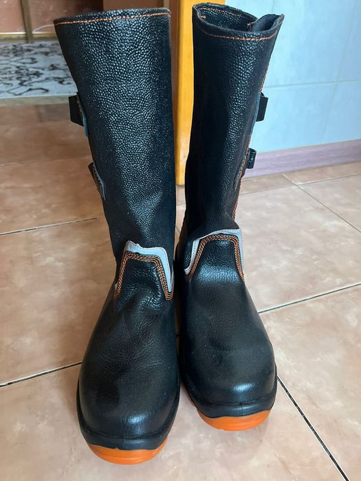 Продам сапоги рабочие 43р