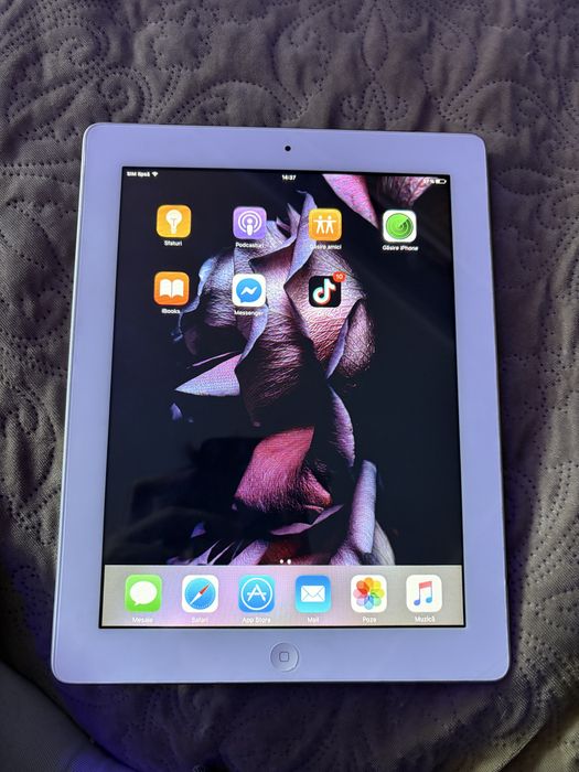 iPad 2 16 GB Wi‑Fi + 3G/4G – stare excelentă, baterie perfectă