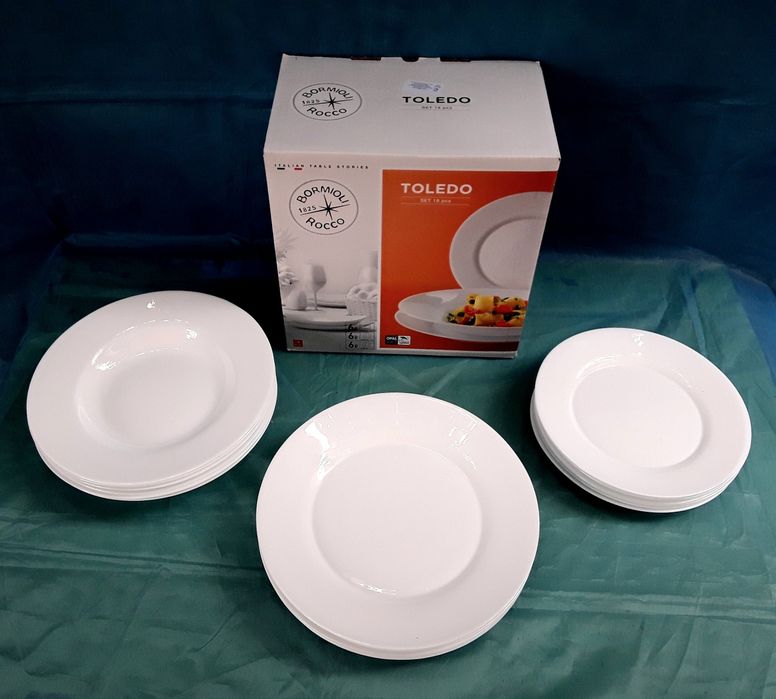 Serviviu de masa 18 piese OPAL BORMIOLI TOLEDO ITALIA NOU - 150 Lei
