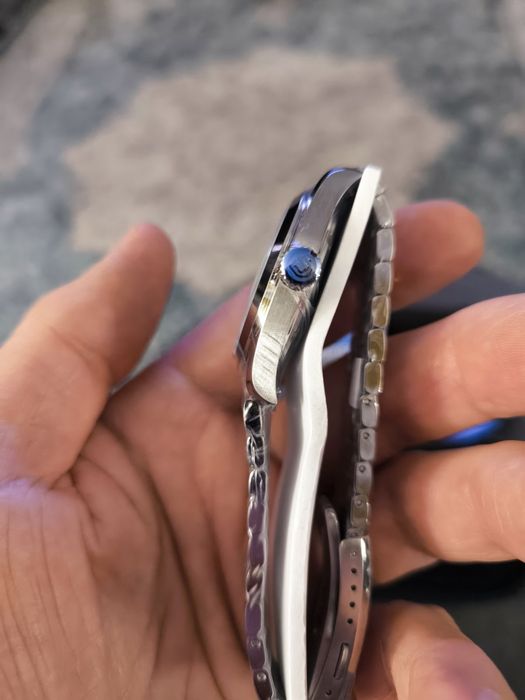 Часы Watchdives. Новые.