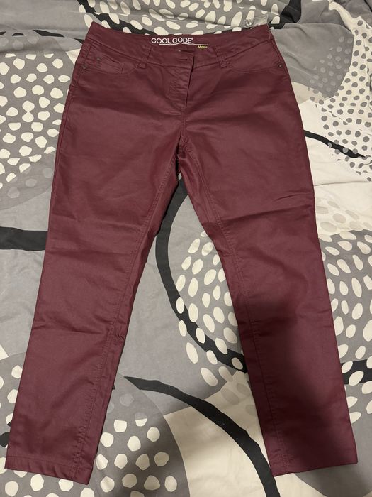 Vand pantaloni visinii din piele ecologica