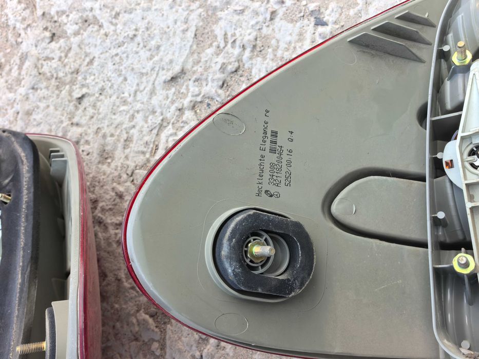 Задние фонари Мерседес 211