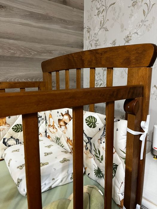 Продам манеж детский.