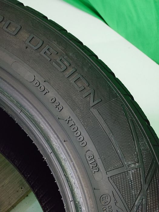 215/60R17 Vredestein 2022 6,1mm stare foarte bună fără defecte