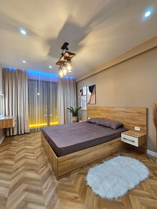 Своя! Уникальная двушка в центре.