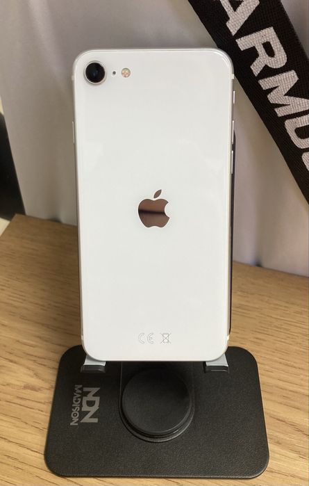 iPhone SE 2020 64G