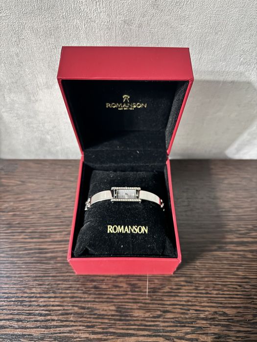 Часы Romanson