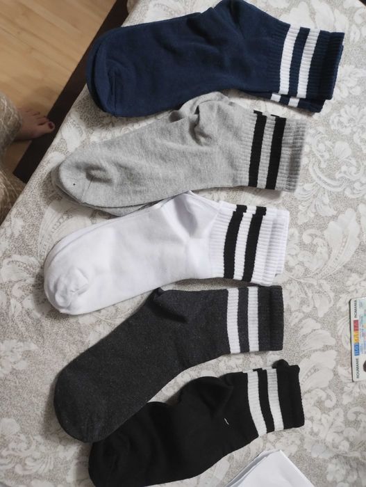 Vand haine noi cu eticheta, mărimea M / 38-40