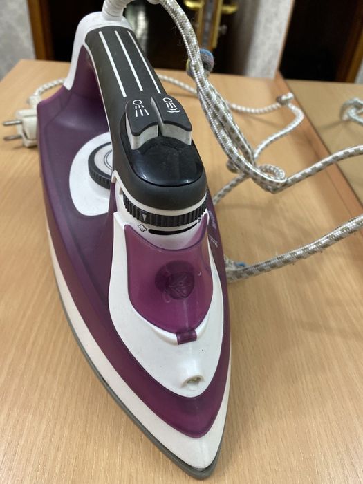 Утюг хороший б/у