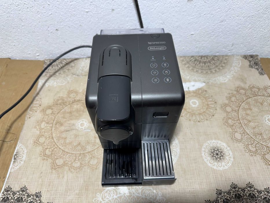Nespresso Latissima Touch EN 550.BM