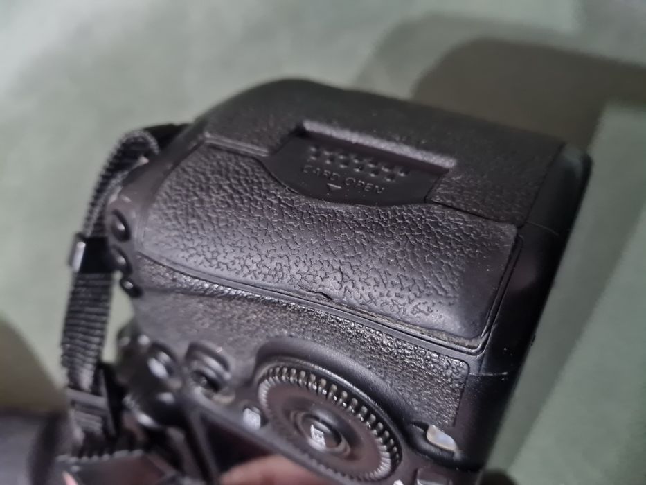 Canon EOS 5D Mark III + Cadou