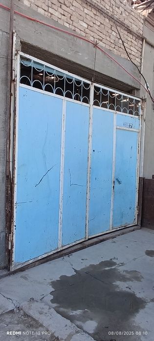 Дарвоза сотилади