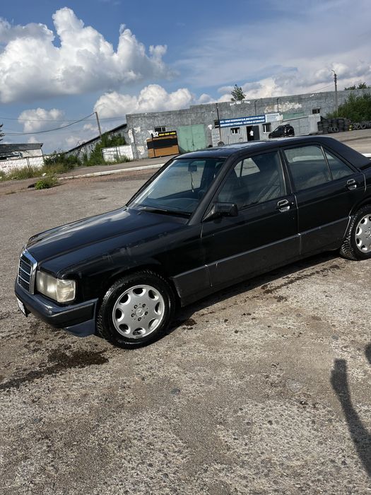 Мерседес 190 в хорошем состояние