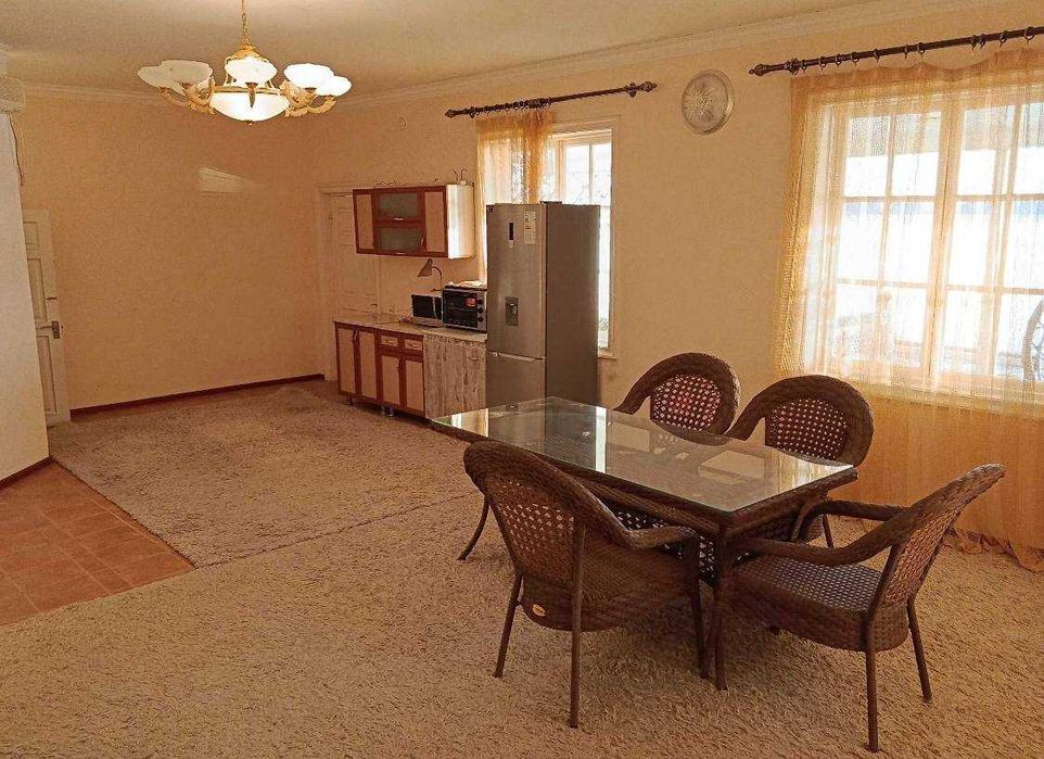 Продаётся зона отдыха (дача) на берегу Ташморя (первая линия).