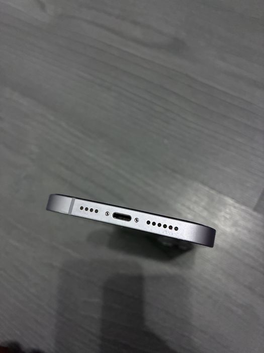 Vand Iphone 14Plus.