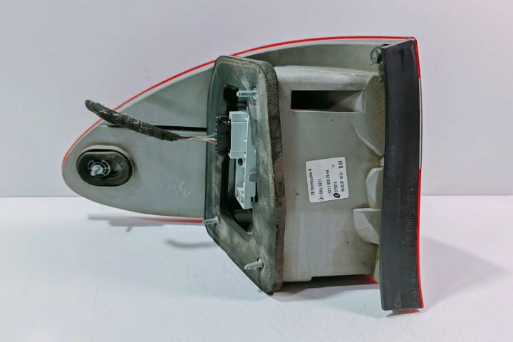 Stop tripla dreapta break fara soclu A2118202864 Mercedes-Benz E-Clas