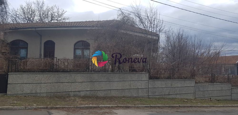 Къща в Варна, област-с.Добрина площ 500 цена 120000