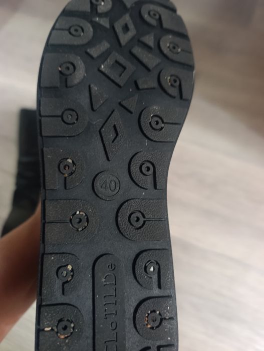 Продам зимние сапоги