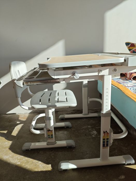 Стол -парта   и стул ростовые