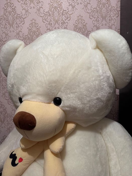 Продам мишку белую