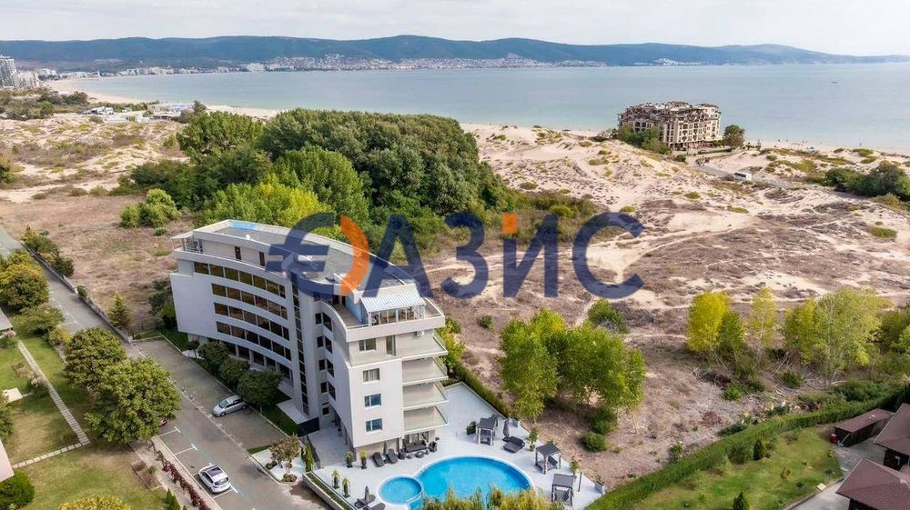 3-стаен апартамент на партер с двор, Ж' адор Дюн, Слънчев бряг, България - 57,80 кв. м.,#34218728