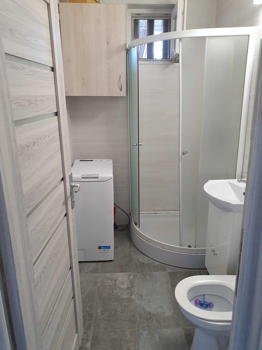Dau in chirie apartament 2 camere - et. 4, Aurel Vlaicu, Beius