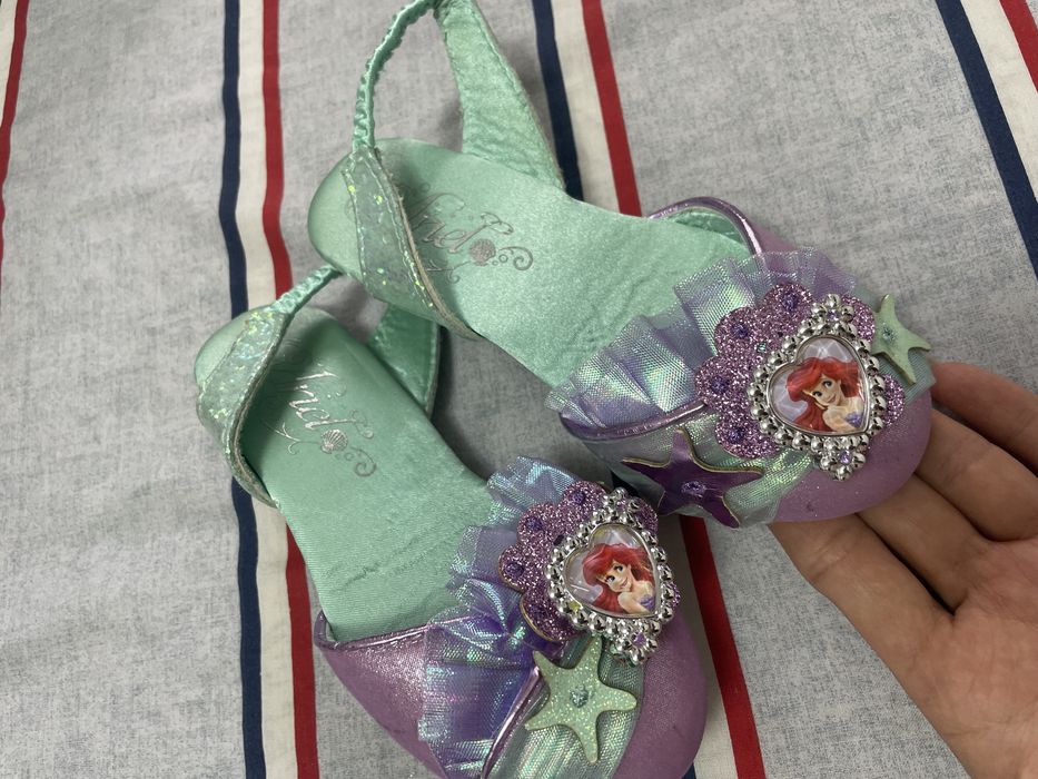 Обувь для девочки 20-25р сапоги Timberland