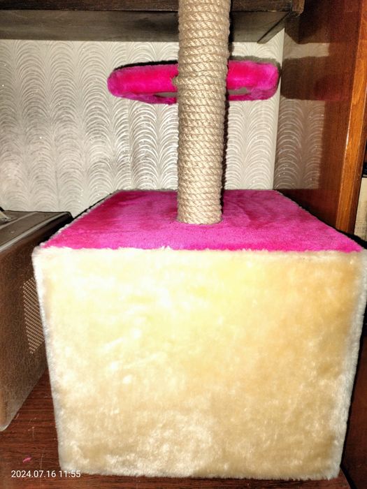 Продам когтеточку