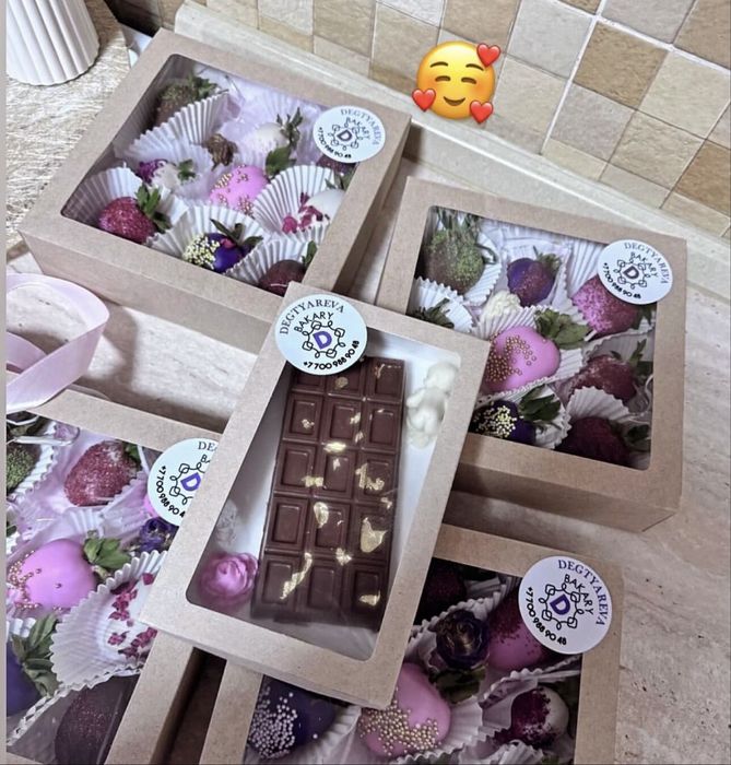 Клубника в шоколаде, дубайский шоколад