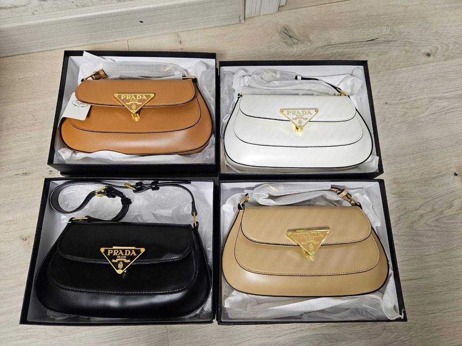 Ayollar Sumkasi juda qulay Va sifatli