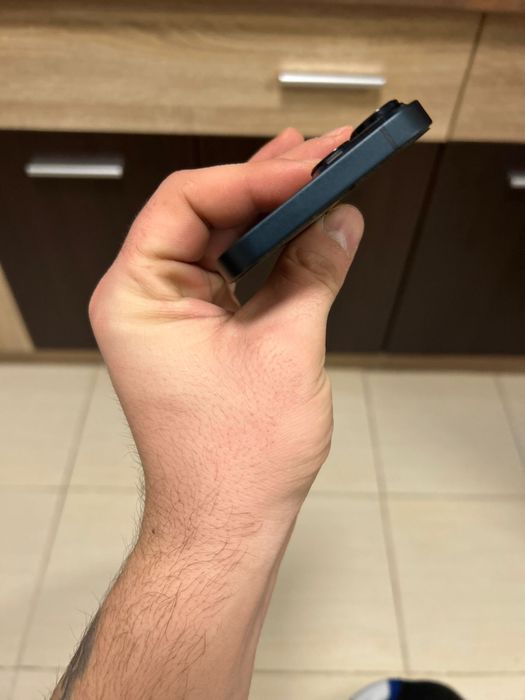 Vand / Schimb iPhone 14