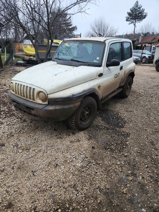 Санкс йонг корандо 2.3 бензин на части/ssangyon korando 2.3 benzin