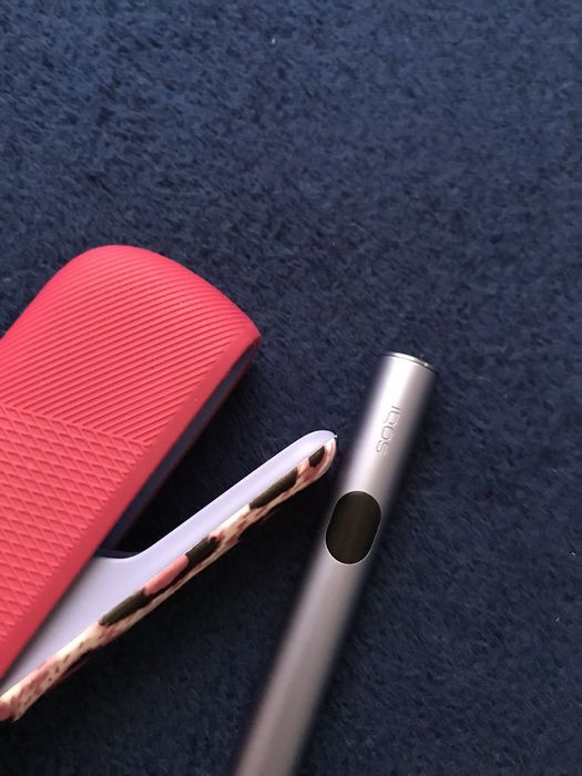 Iqos iluma purple