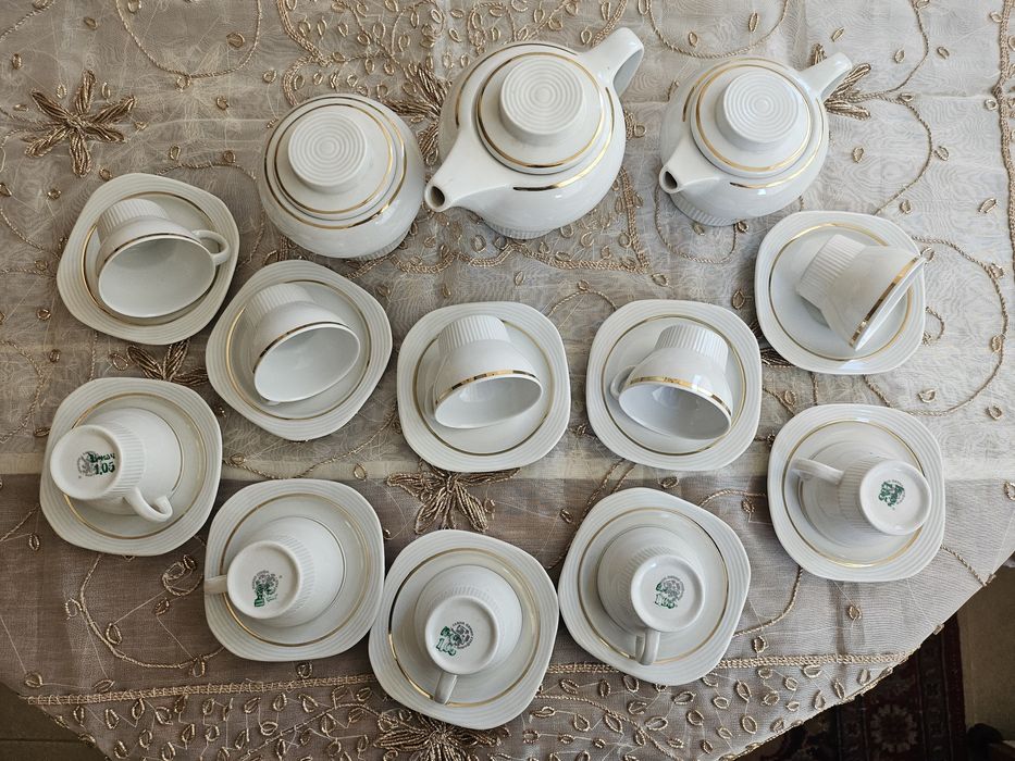 Сервиз за кафе от костен порцелан