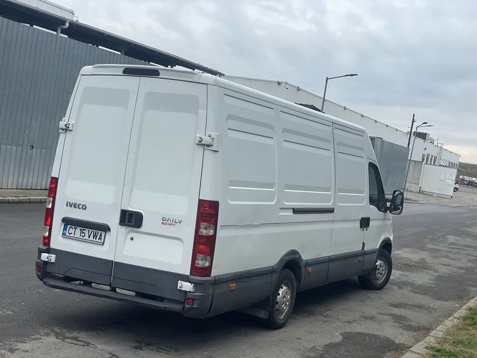 Iveco Daily•2.3 DieselHPT•2011• 3.5T•ExtraLung•Rate•Finantare•Variante