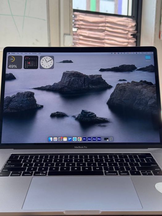 MacBook Pro 16 / Core i9 / 16GB / 1TB (Srochno sotiladi)