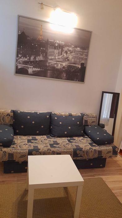 Inchiriez apartament 2 camere pietonala V.Alecsandri