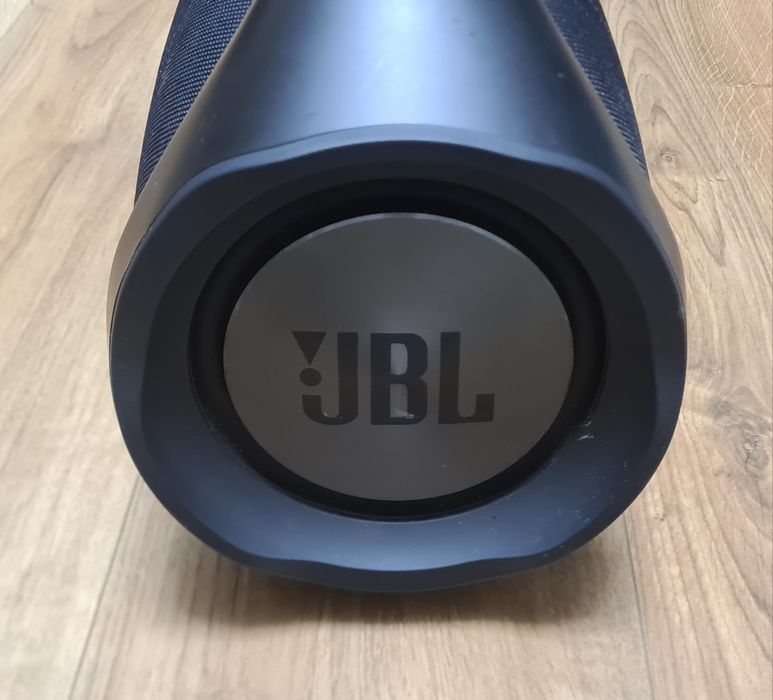 Boxă portabilă JBL Boombox
