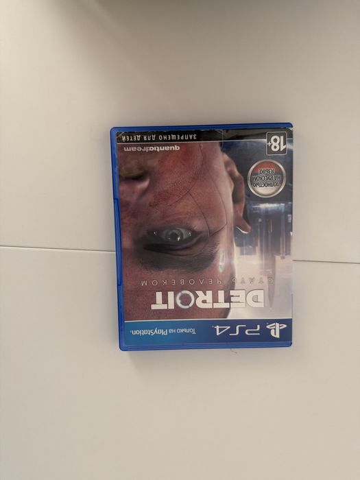 Продам детройт игру на пс 4