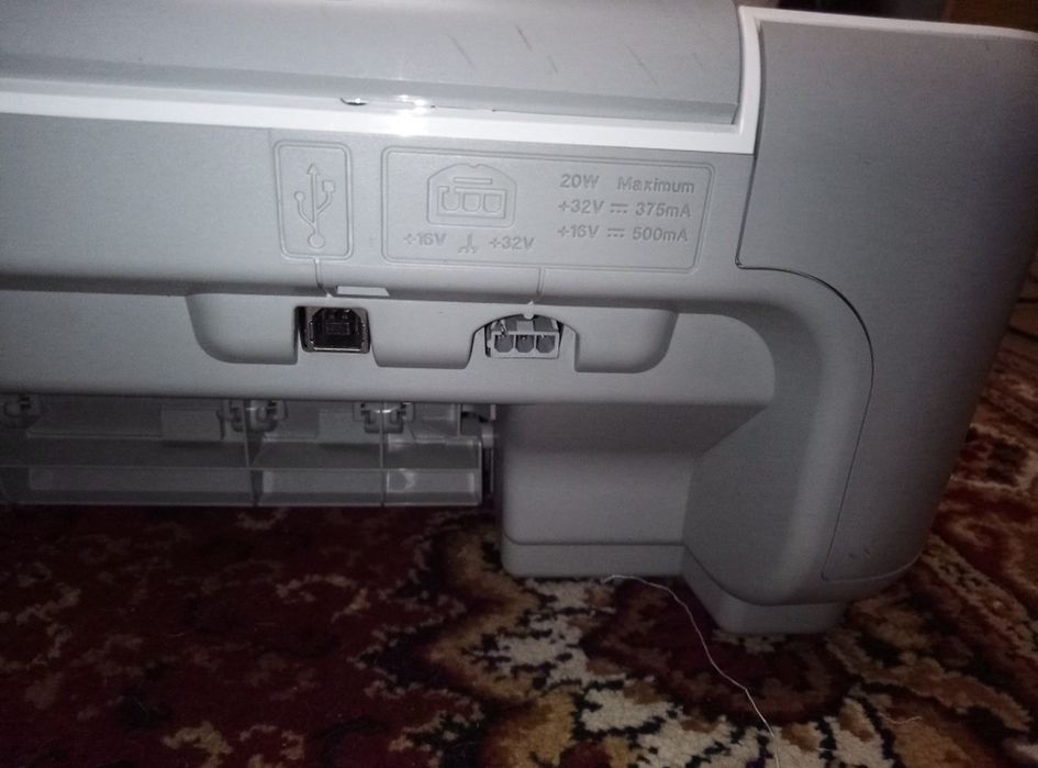 СРОЧНО ПРОДАМ Принтер HP Photosmart C4283