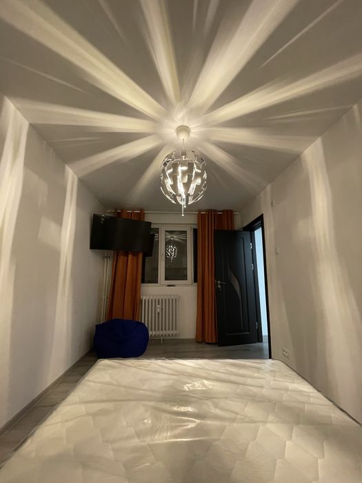 PROPRIETAR închiriez ap. 3 camere Lujerului