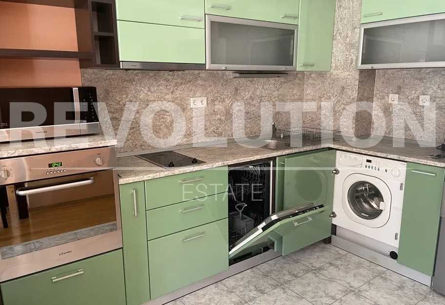 ДВУСТАЕН апартамент в ТОП Центъра!