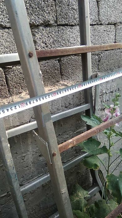 Стремянка алюминиевая ссср.3 метра