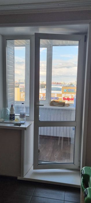 Продам пластиковые рамы б/у