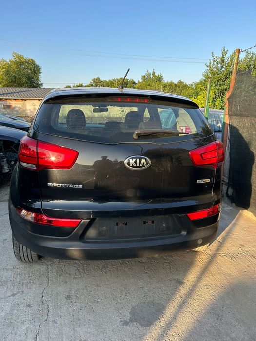 Haion echipat cu lunetă,broască Kia Sportage 2012