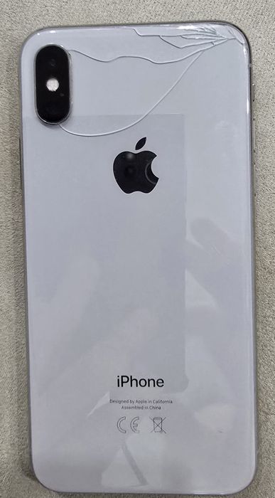 IPhone X     64Gb