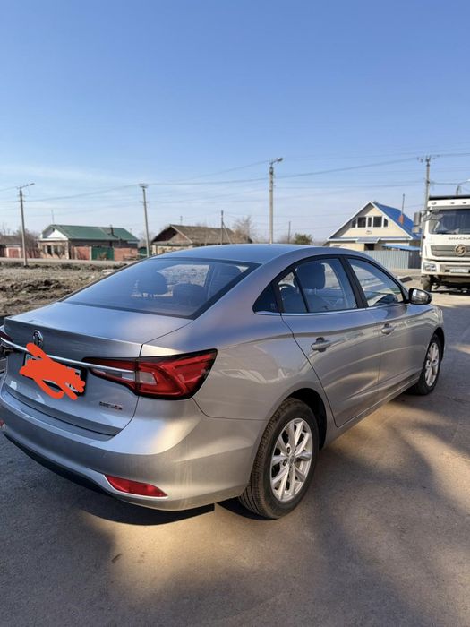Продам MG 5 в новом состоянии