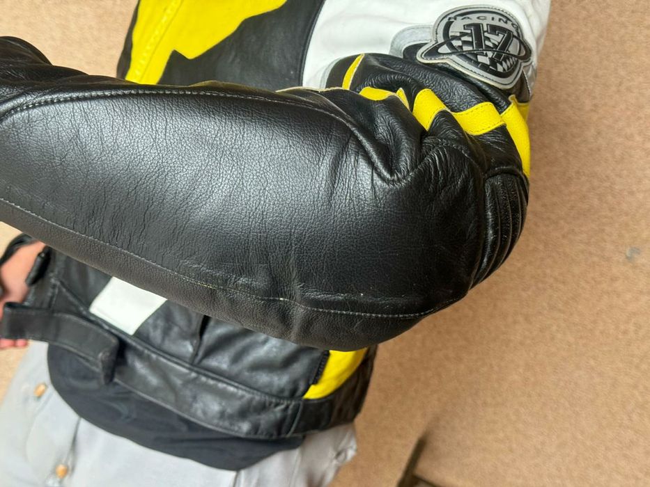 Продам куртку для езды