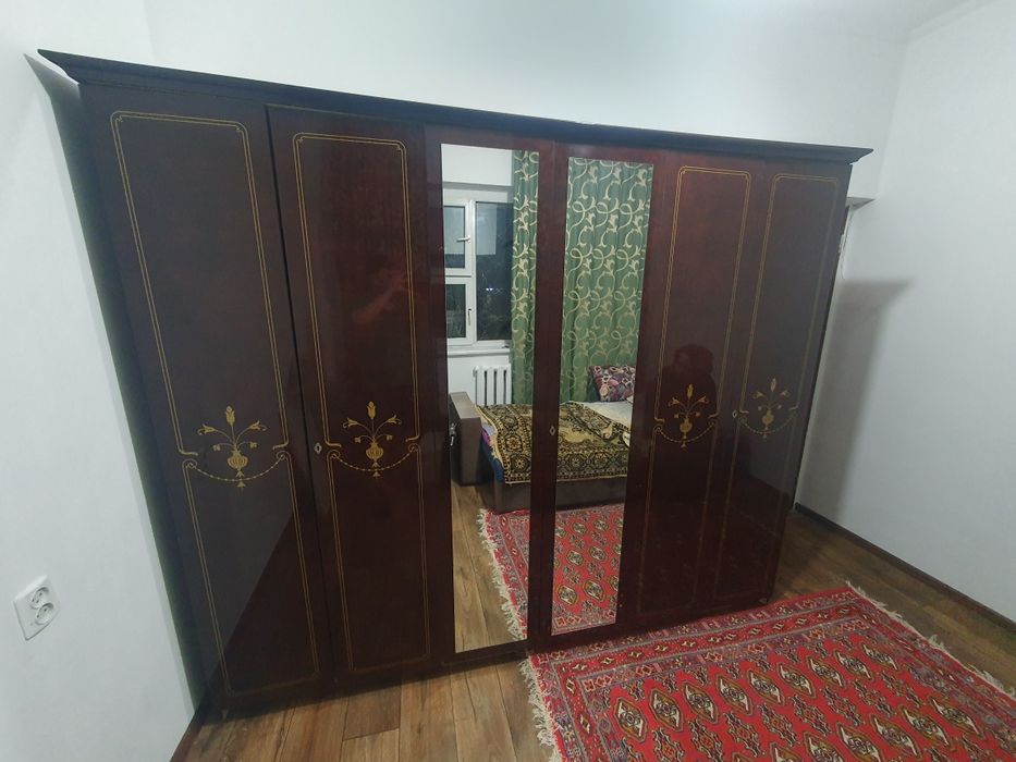 Шкаф для спальной